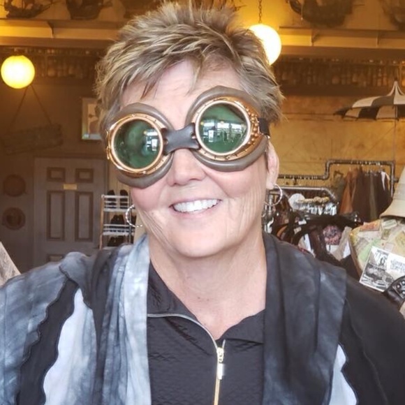 Meet your Posher, Mary ann - Picture 10 of 16